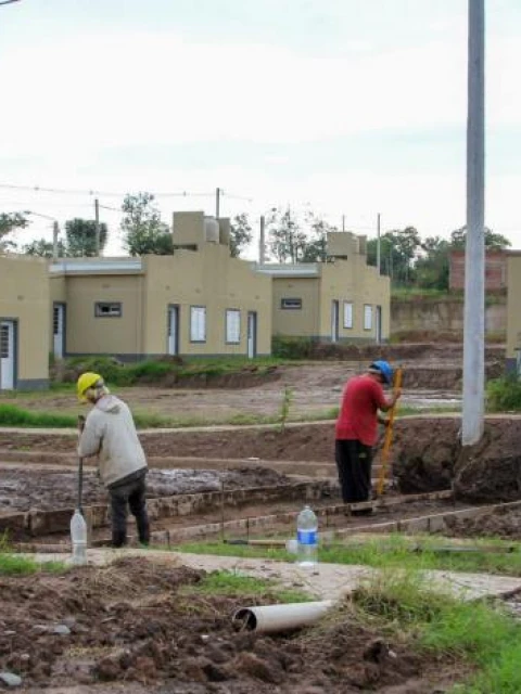 Avanza el desarrollo urbano en Las Talitas con 100 nuevas viviendas y servicios integrales