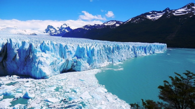 "Irreversible": el glaciar Perito Moreno perdió una superficie equivalente a 320 canchas de fútbol en solo siete años
