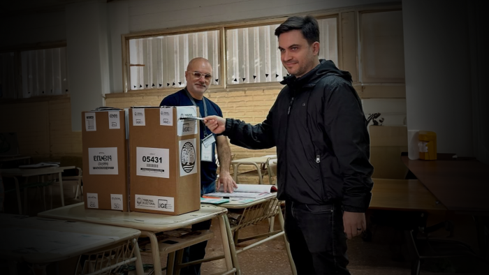 Ramiro Marra se despega de La Libertad Avanza y critica el uso de fake news en campaña