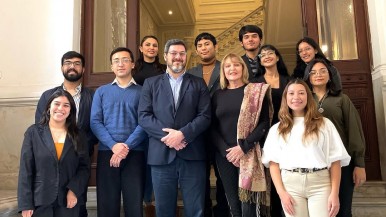 Estudiantes de Derecho de la UNT buscan apoyo para representar a Tucumán en el Congreso Nacional