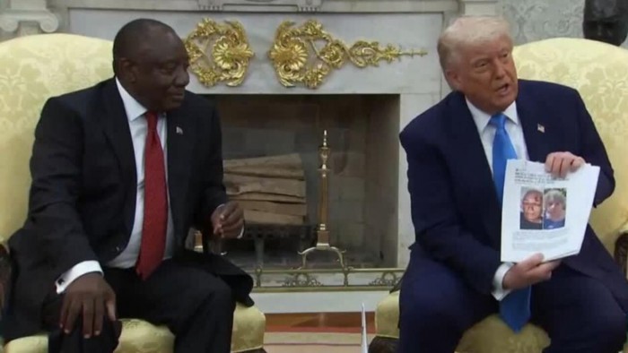 Trump habló "genocidio blanco" en Sudáfrica, pero mostró una foto del Congo