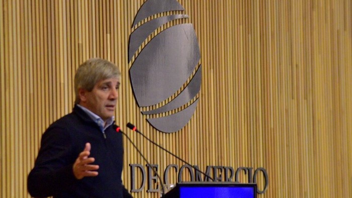 Caputo y su millonario patrimonio offshore: polémica en pleno blanqueo de dólares