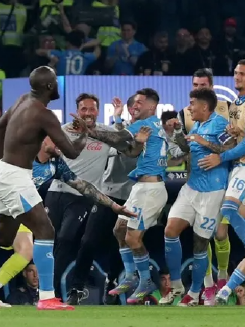 Napoli campeón: conquistó su cuarto Scudetto tras vencer 2-0 a Cagliari