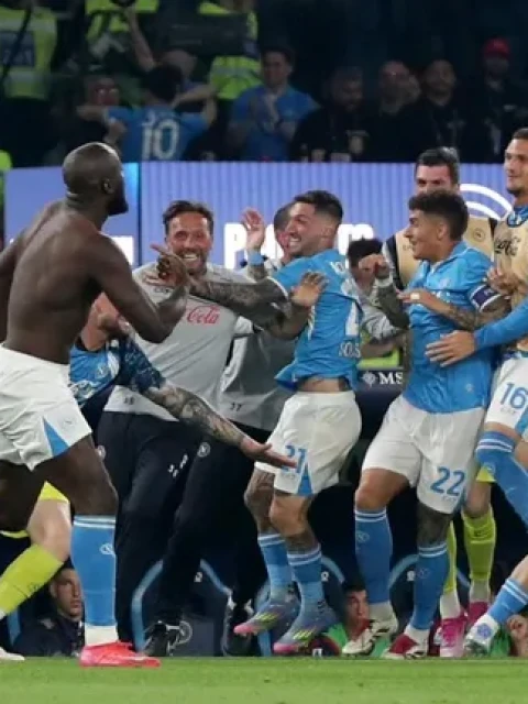 Napoli campeón: conquistó su cuarto Scudetto tras vencer 2-0 a Cagliari