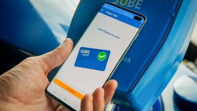 Ya se puede pagar el colectivo con el celular en San Miguel de Tucumán: cómo funciona la SUBE Digital