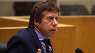 Ricardo Bussi apuntó contra Karina Milei y advirtió: "Nos están sacando del gobierno"