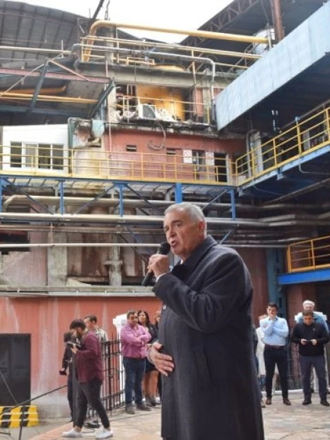 Con la presencia de Jaldo comenzó la zafra en el ingenio Concepción