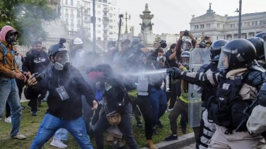 Diputados proponen una ley para proteger a periodistas ante ataques y amenazas