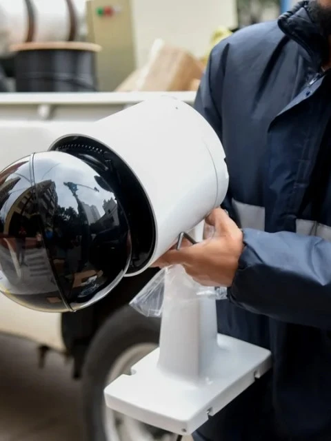 El municipio capitalino comenzó a instalar 300 nuevas cámaras de seguridad con inteligencia artificial