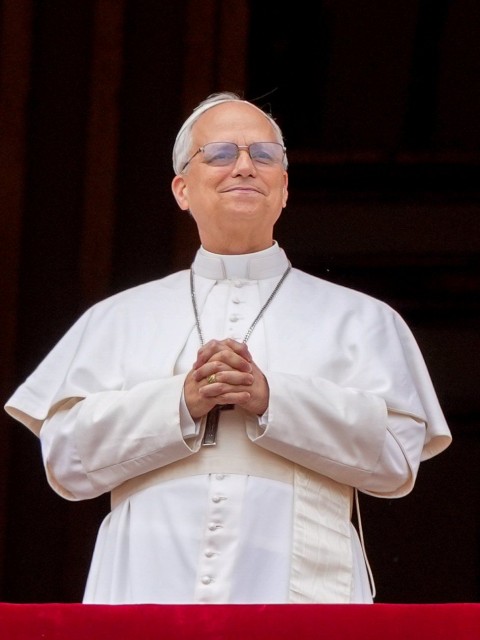 Revelaron el salario del papa León XIV: ¿Cuánto ganaba Francisco?