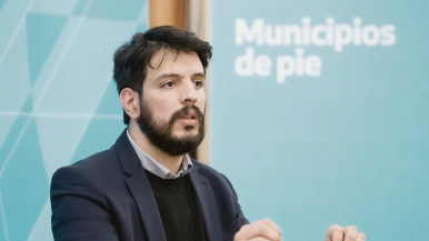 Identifican a un exfuncionario de Wado De Pedro entre los agresores al canal TN