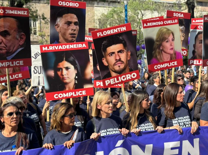 "Nos quieren callar, pero respondemos todas": las mujeres bancarias marcharon contra la impunidad de la Justicia