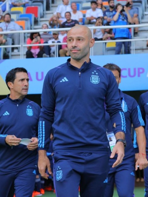 Mascherano define el equipo para enfrentar a Nigeria por los octavos de final