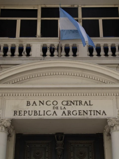 Baja en las reservas del Banco Central