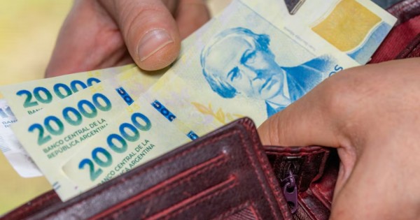 Cuánto debe ganar una familia para ser del 10% más rico de la Argentina -  Enterate Noticias