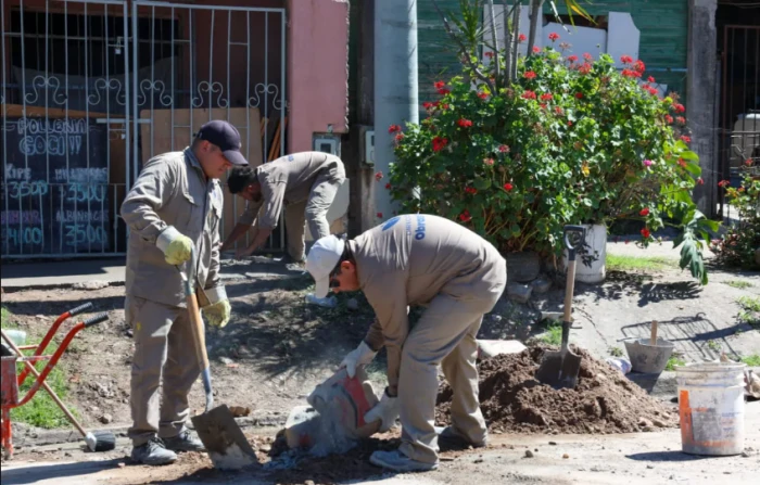"El gas llega a tu casa": Rossana Chahla supervisa nuevas conexiones domiciliarias en Alberdi Norte