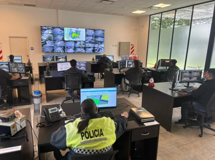 "Somos pioneros en esto": Yerba Buena moderniza aún más su Centro de Monitoreo