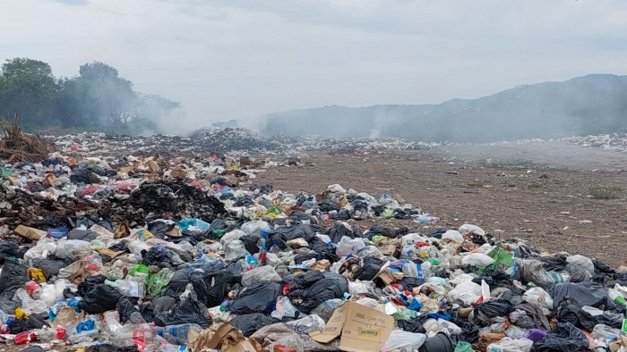 San Pedro de Colalao: denuncian que un basural gigante amenaza los ríos