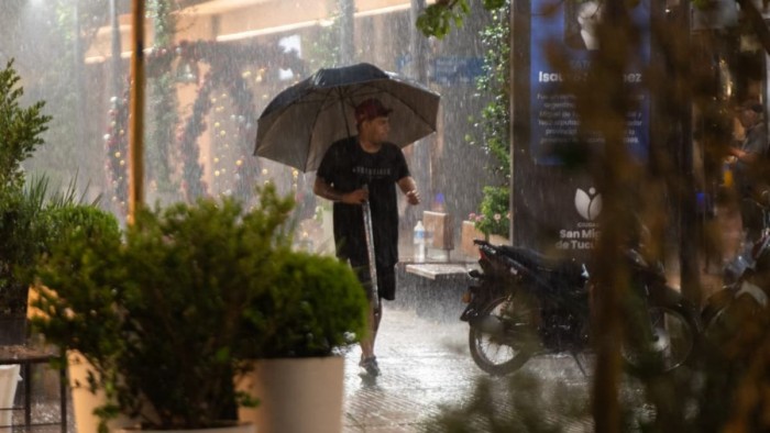 La lluvia no da tregua en Tucumán: qué dice el pronóstico para este sábado
