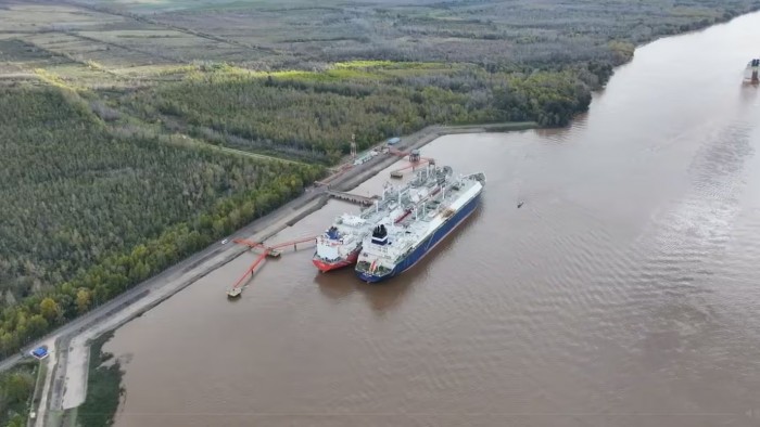 Se complican los planes del Gobierno para importar gas por barco