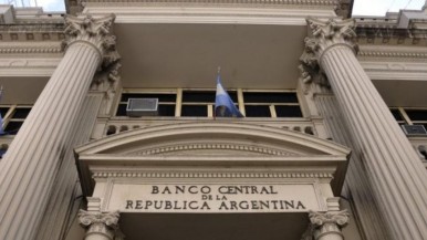 Inició la "Fase 2" del Plan Económico en Argentina: emisión cero y LEFI