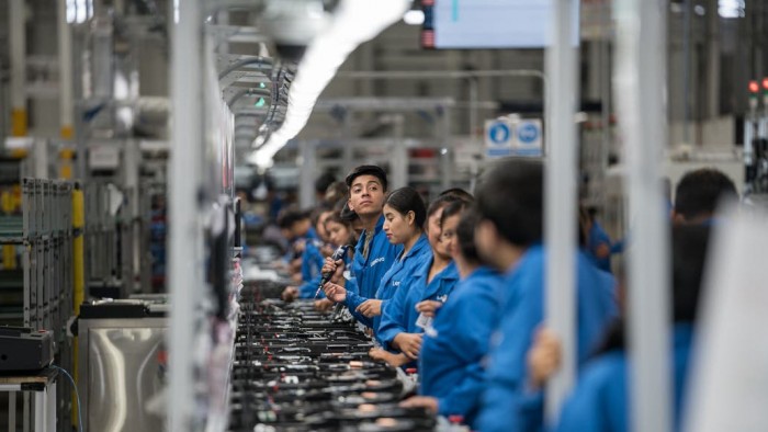 La Industria Pyme creció 4% en octubre, pero sigue por debajo de 2023 y enfrenta serios desafíos
