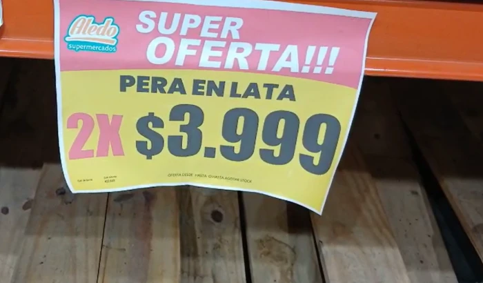 Escándalo alimentario en super Aledo: retiran cientos de latas vencidas