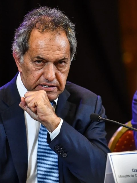 Scioli se suma al gabinete de Milei como supersecretario y hay malhumor en el macrismo