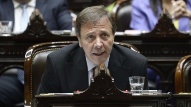 Oscar Zargo: "Adorni en su puta vida habrá caminado por la ciudad"