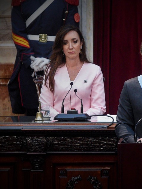  Nuevos roces en el Gobierno: la vicepresidenta no asistirá al acto en el Ministerio de Defensa