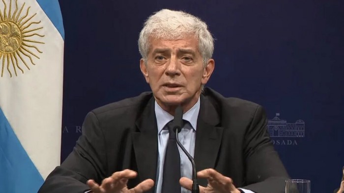 El gobierno dio marcha atrás con los aumentos en el Registro Automotor