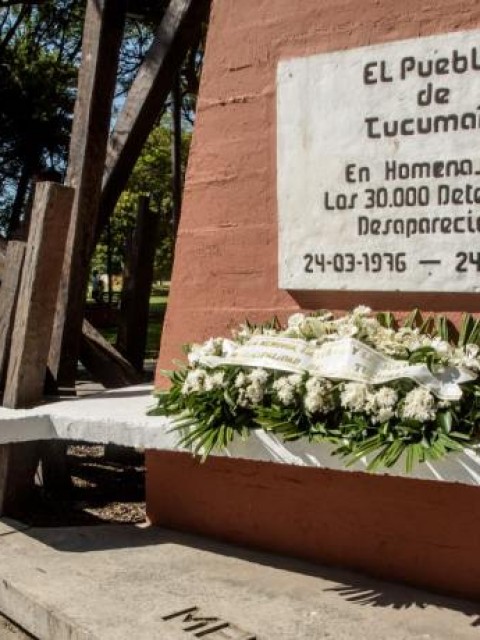 Día de la Memoria: la municipalidad de San Miguel de Tucumán homenajeó a las víctimas de la dictadura militar