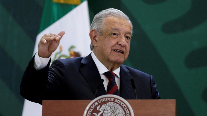 El presidente de México le respondió a Milei 