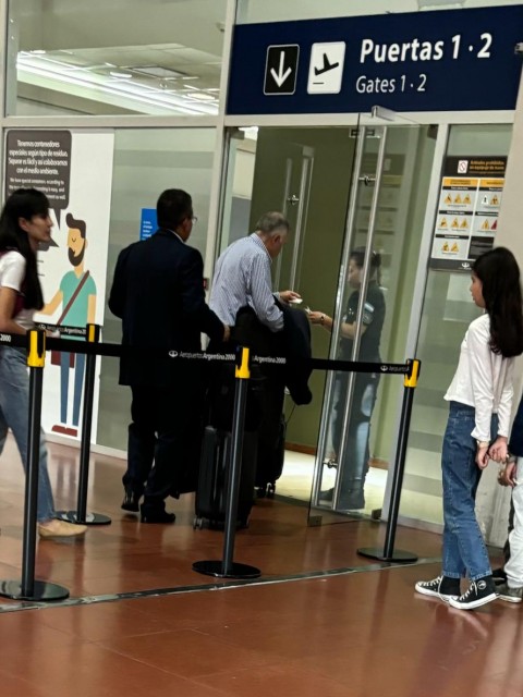 Jaldo y Acevedo viajaron, Mansilla queda a cargo del Poder Ejecutivo tucumano
