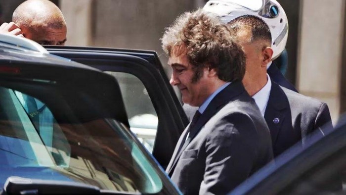 Milei se fue de Casa Rosada antes de la llegada de la marcha universitaria