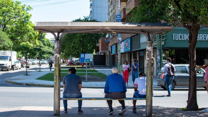 Carriles exclusivos: desde hoy habrá menos paradas 